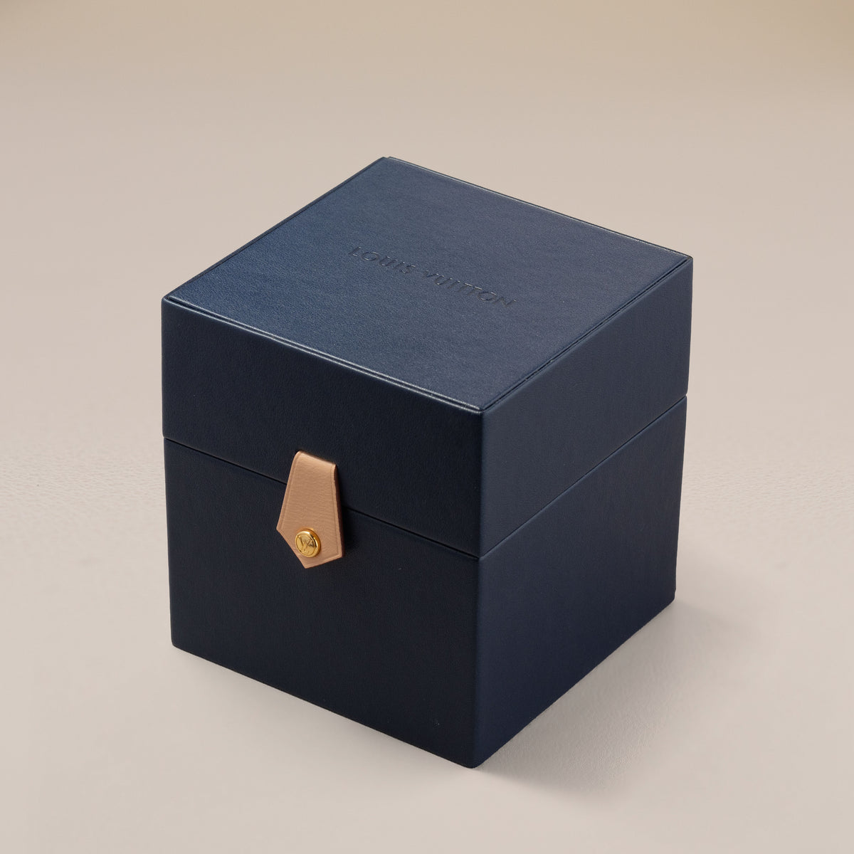 Louis Vuitton 18K Three-Colour Gold Diamond Idylle Blossom Bracelet — original presentation box