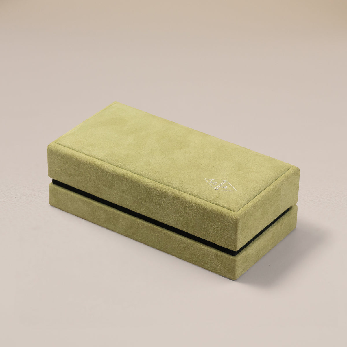 Van Cleef & Arpels 18K Yellow Gold Scorpio Zodiaque Medal — original presentation box