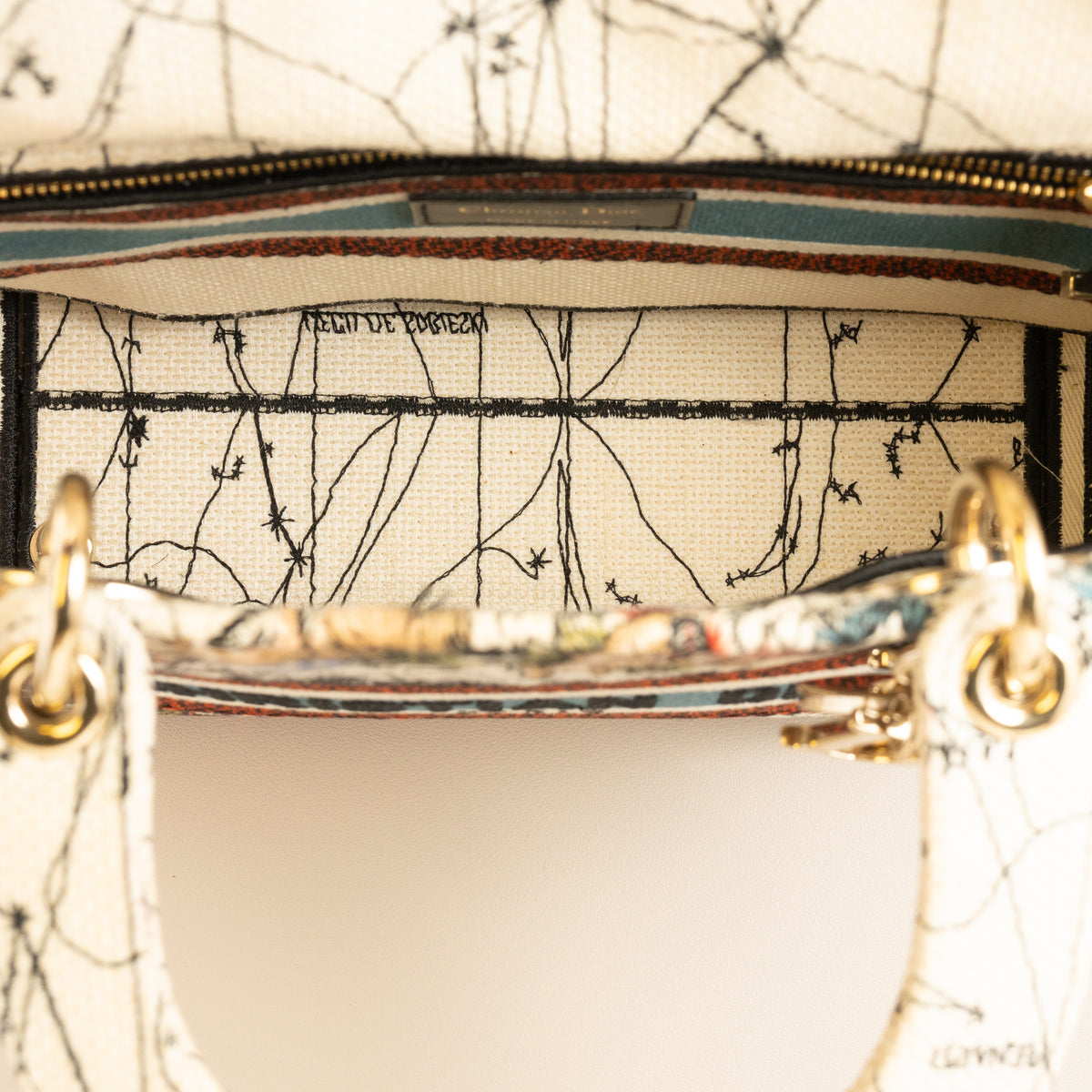 Christian Dior Medium Lady D-Lite, Latte Dior Constellation Embroidery — interior