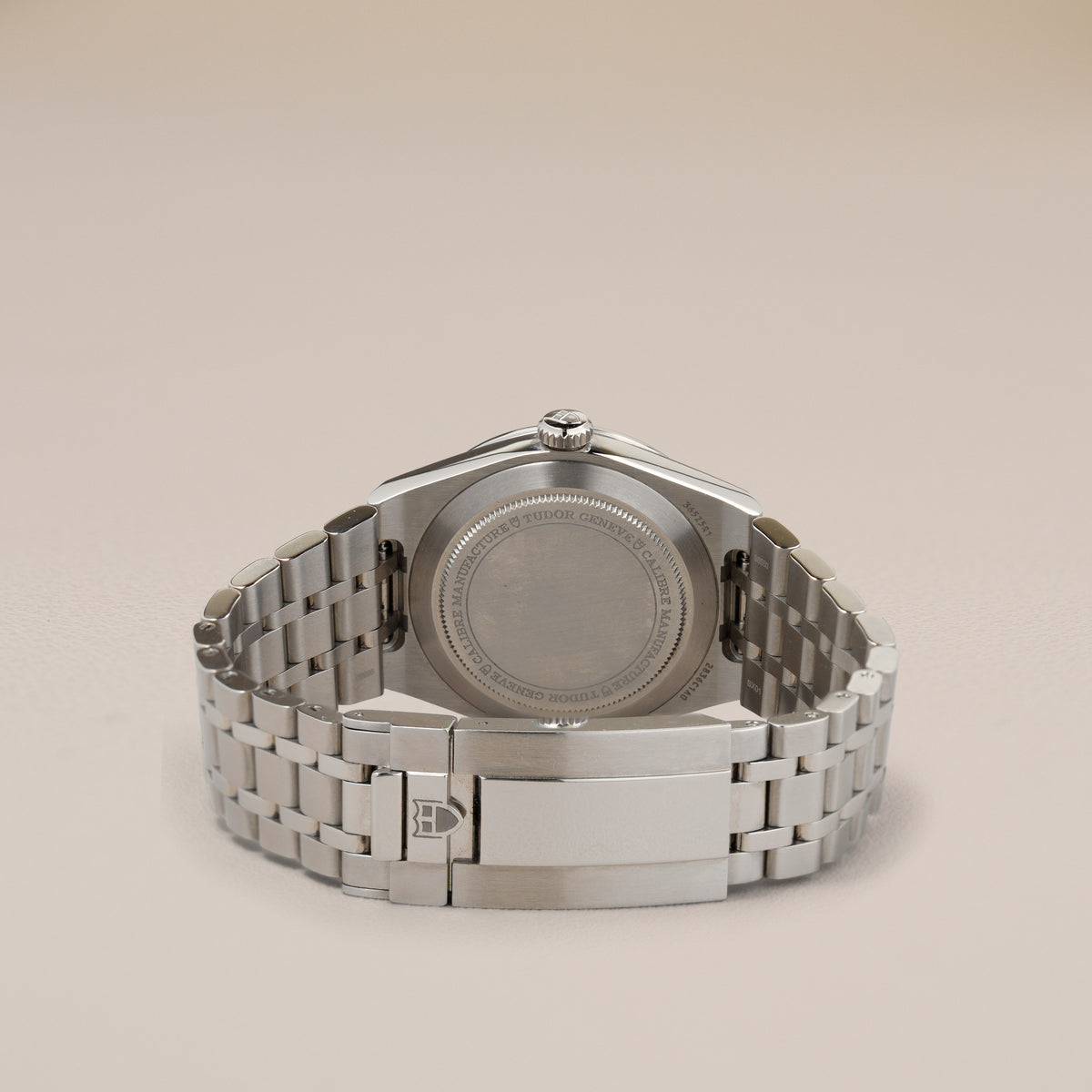 Tudor Royal 36, Salmon Dial (2026) — reverse