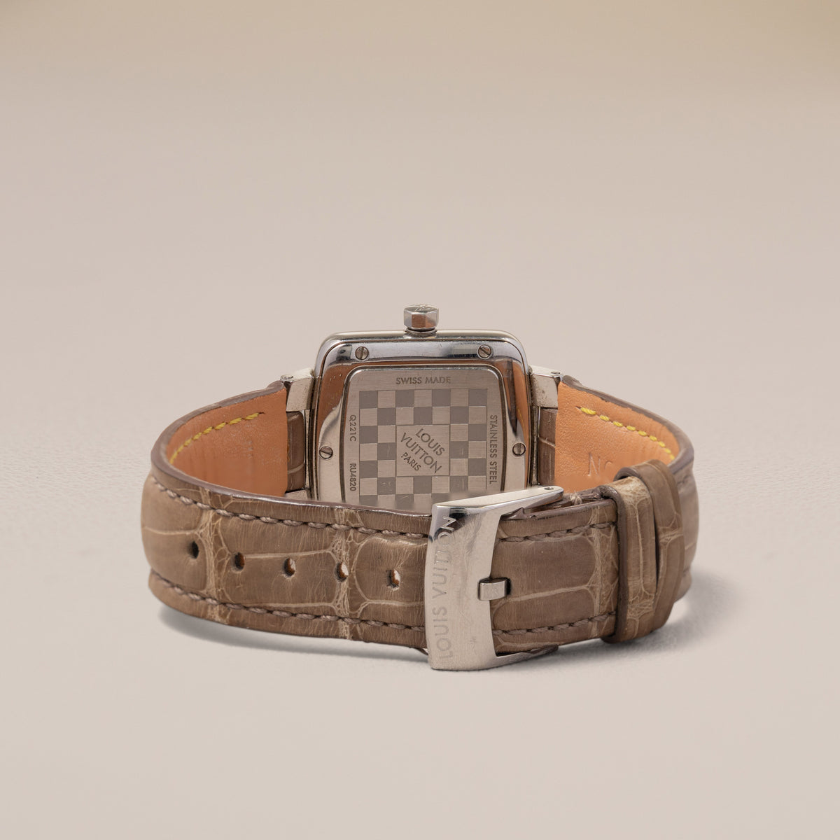 Louis Vuitton Speedy Watch Q221C, Mother-of-Pearl Dial — reverse