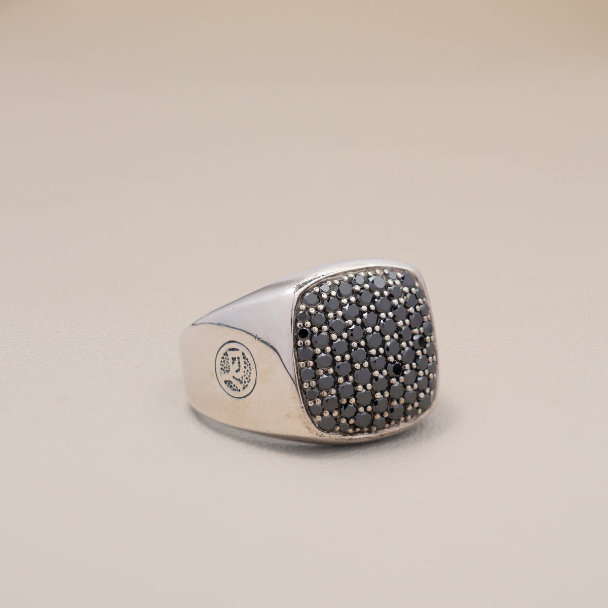 David Yurman Sterling Silver Black Diamond Streamline Signet Ring, Size 11¼ — detail