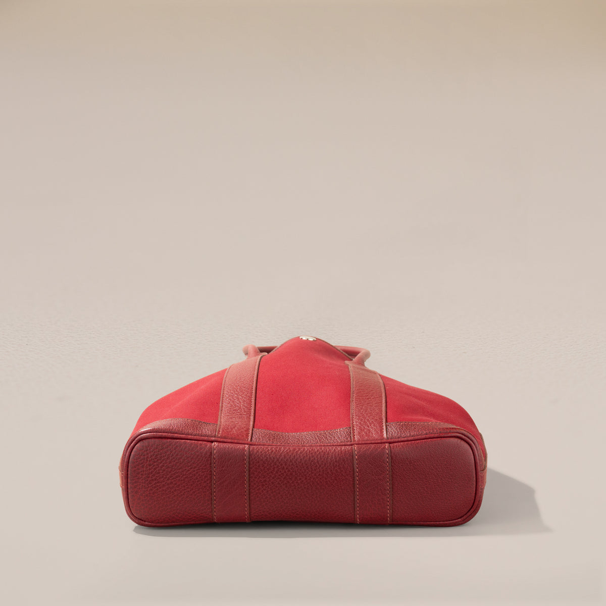 Hermès Garden File PM, Red Toile — base