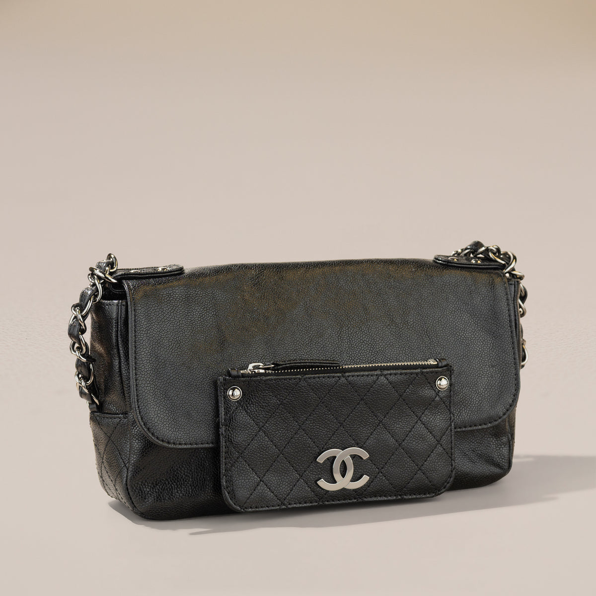 Chanel Pocket in the City Flap Bag, Black Glazed Caviar — angle