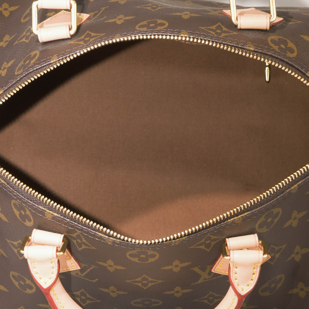 Louis Vuitton Speedy 30, Monogram — interior