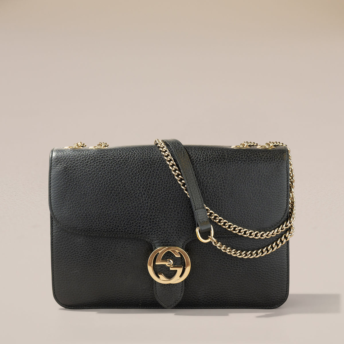 Gucci Medium Interlocking G Shoulder Bag, Black Leather