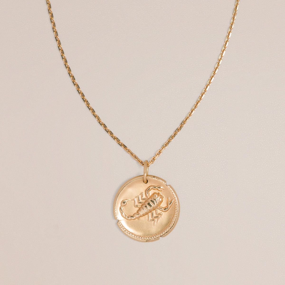Van Cleef & Arpels 18K Yellow Gold Scorpio Zodiaque Medal — full view